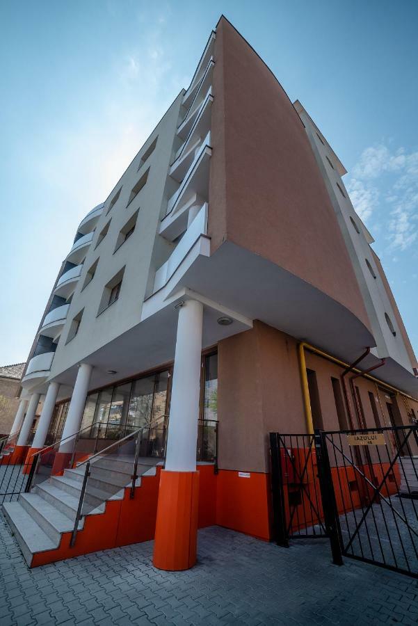 كلوج-نابوكا Elis Residence المظهر الخارجي الصورة