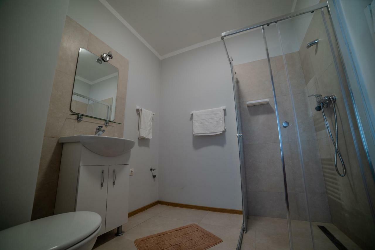 كلوج-نابوكا Elis Residence المظهر الخارجي الصورة