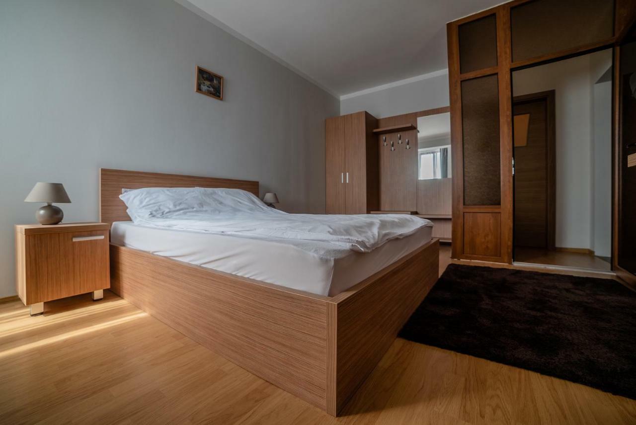 كلوج-نابوكا Elis Residence المظهر الخارجي الصورة